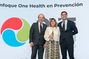 La Plataforma One Health, galardonada en los I Premios Prevención para un Futuro Saludable